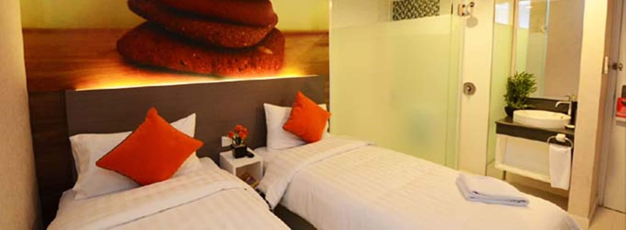 Clay Hotel Jakarta Exterior photo